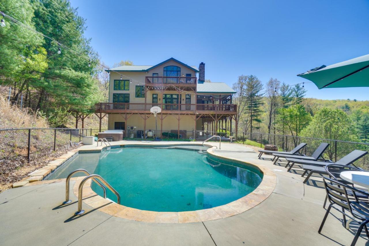 Expansive Home On 16 Acres With Smoky Mountain Views Murphy Zewnętrze zdjęcie